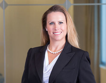 Anne C. Lahren's Headshot